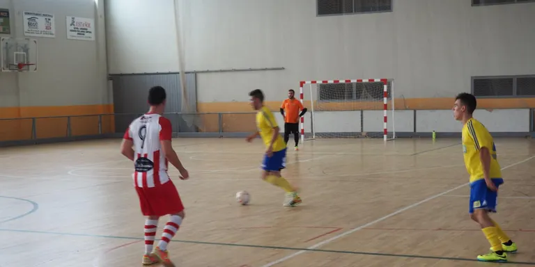 Clara derrota del Castellciutat a la Sentiu (10-3)