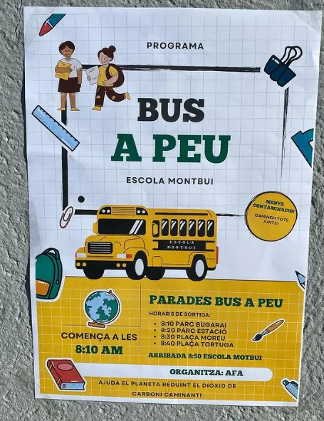 L’escola Montbui, la primera de Caldes a posar en pràctica el bus a peu