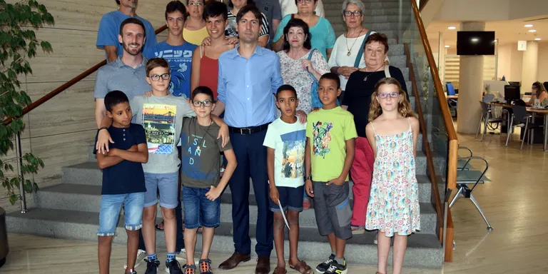 Quatre famílies calderines acullen aquest estiu a infants dels camps de refugiats saharauis gràcies a un programa de Caldes Solidària