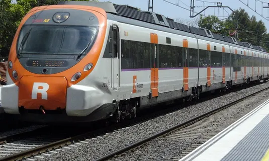 La vaga convocada per CGT complica la mobilitat a Rodalies