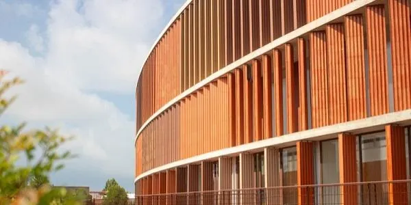 Surt a licitació la contractació de les grades supletòries per al Palau d'Esports de Tarragona