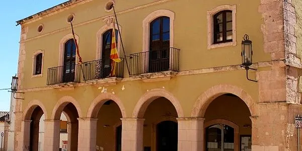 L’Ajuntament d’Altafulla atura durant dues hores l’activitat dels serveis municipals