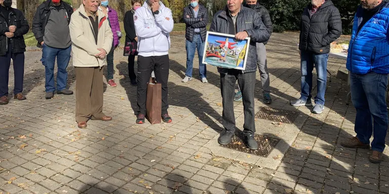Homenatge del Cadí Canoë-Kayak a Francesc Ganyet, que es jubila com a gerent del Parc Olímpic del Segre