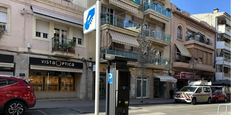 Els nous parquímetres de zona blava entraran en funcionament dimecres