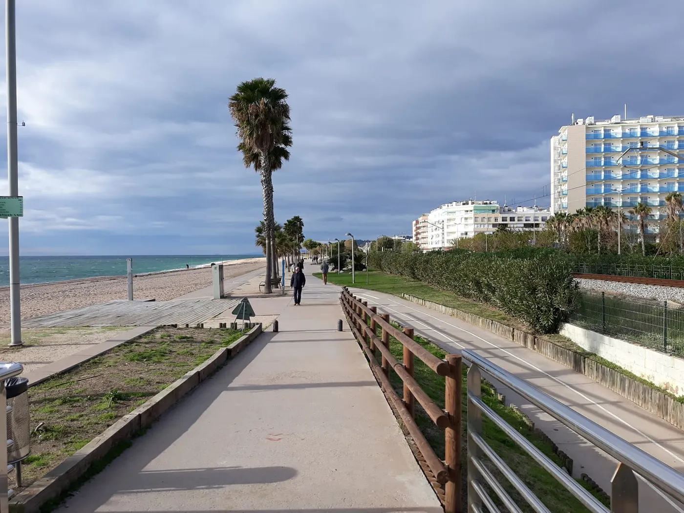Risc de ruixats i tempestes que podrien ser localment forts