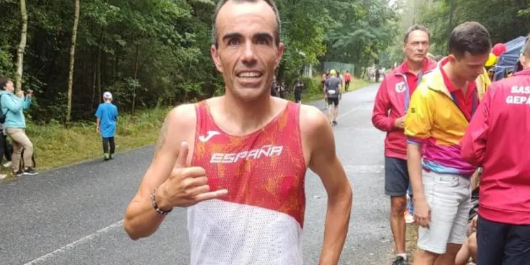 Manel Deli acaba 8è als 100km mundials