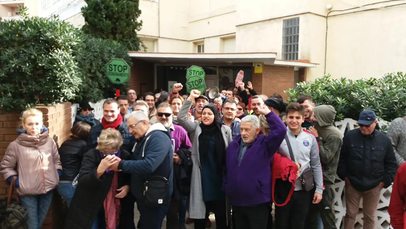 Stop Deshaucios i la PAH eviten un desnonament avui a Poblenou