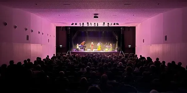 Cinema i teatre per tancar la programació del Casal Cultural La Violeta d’aquest 2024