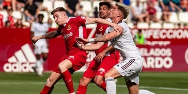 Pedro del Campo emmudeix el Carlos Belmonte i brinda al Nàstic una victòria capital (0-1)