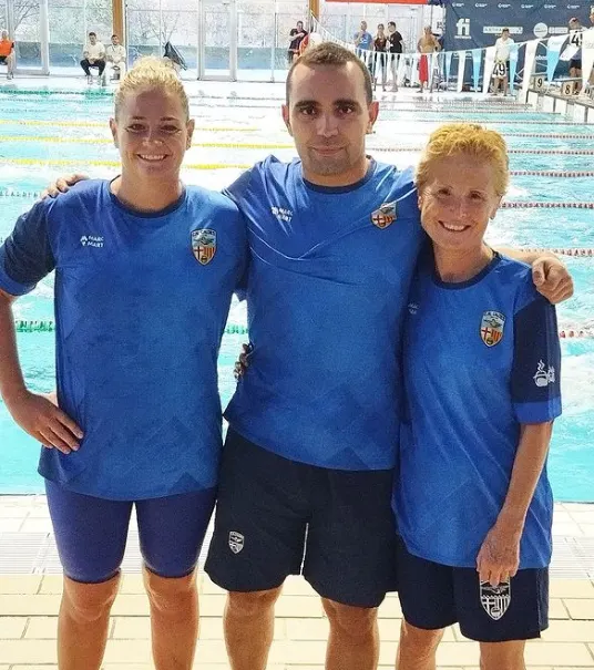 El CN Caldes obté tres medalles al 27è campionat de Fons i Estils Màsters