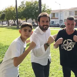 El boxeo llega a las barriadas de Utrera - episode art