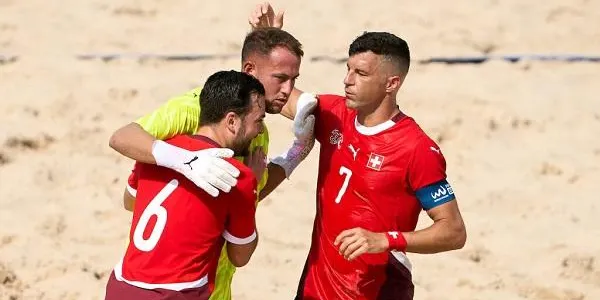 Els tres torrencs representants del futbol platja del Baix Gaià passen a la fase final del classificatori per al Mundial