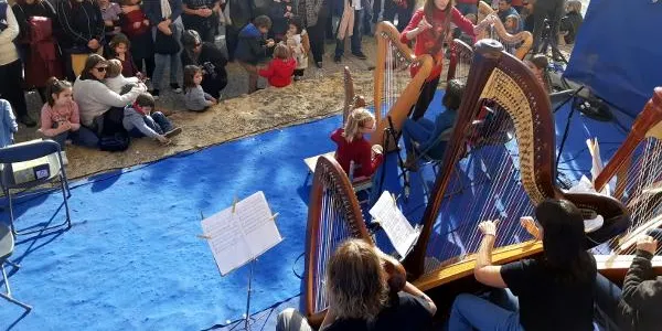 Centenars de persones visiten la Fira de Nadal d’Altafulla