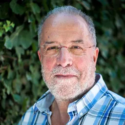 Entrevistes de la Justa del 7/2/2017 — L’Empordanet de Josep Pla: conferència de Llorenç Soldevila sobre paisatge i literatura - episode art