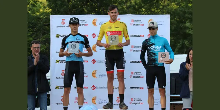 Roger Parella de Bicis Poch guanya l'Open Girona de BTT en categoria junior