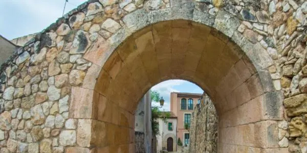 Última visita guiada de l’estiu a la Vila Closa d’Altafulla