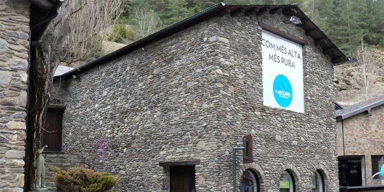 El Govern d'Andorra analitza la vulnerabilitat de la font d'Arinsal