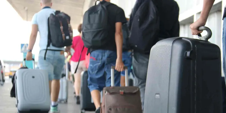 El turisme recupera els nivells prepandèmia al juliol amb 2,47 milions de viatgers, un 1,4% més que el 2019