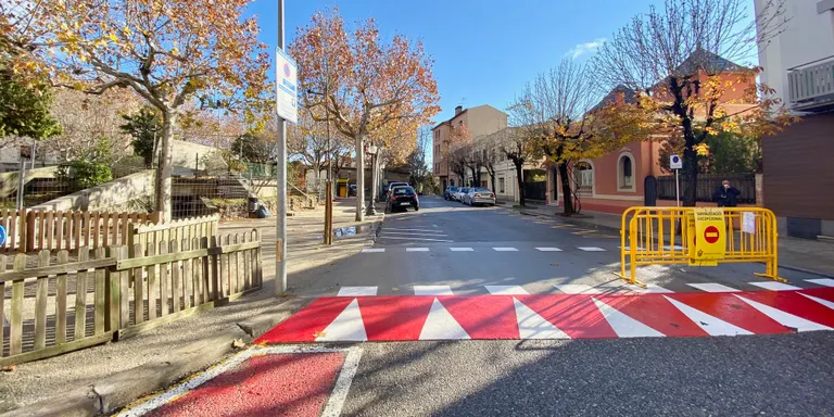 Aquesta tarda es reobre la plaça del Camp al trànsit rodat