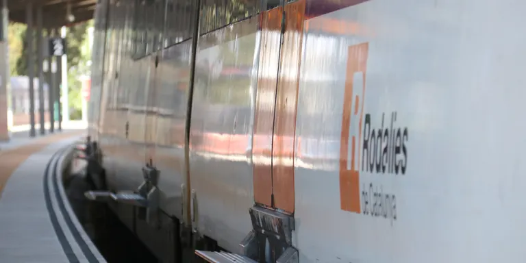 Els abonaments gratuïts de Rodalies ja es poden adquirir des d'aquest dimecres