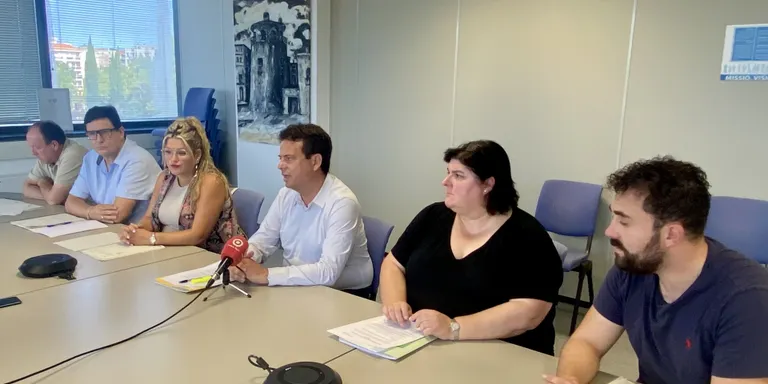 Oliver Klein considera "inadmissible" que el nou govern tingui cinc dedicacions exclusives