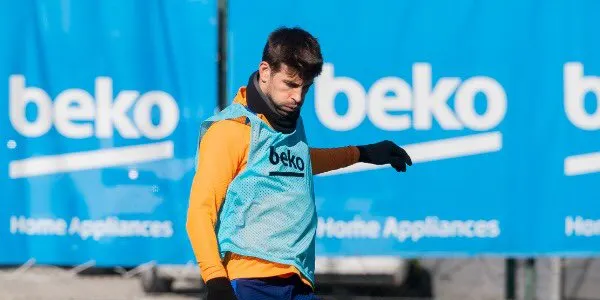 Piqué entra a la convocatòria