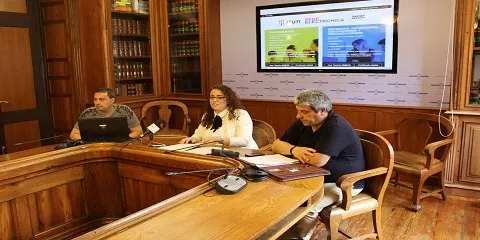 EL AYUNTAMIENTO DE IRUN SUBVENCIONA LA COMPRA DE MATERIAL ESCOLAR EN COMERCIOS DE LA CIUDAD