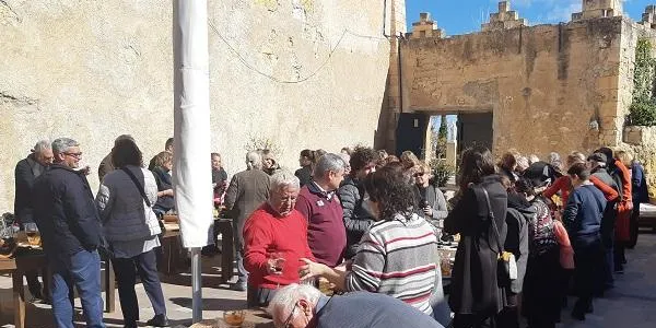 La tradicional calçotada d’ATECA se celebrarà l’1 d’abril a l’Hotel Yola