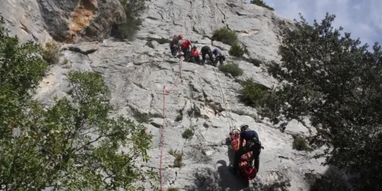 El Pirineu català acull per primera vegada un curs de nivell 2 d'urgències en muntanya
