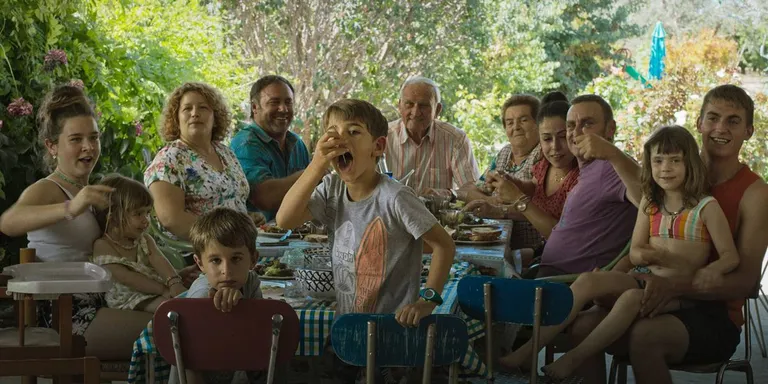 Vilallonga projectarà Alcarràs sense subtítols