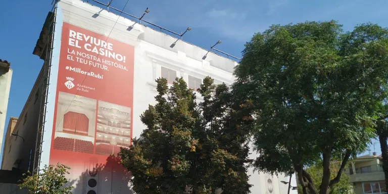 Les obres del Casino s'han endarrerit per l'aturada d'una de les licitacions