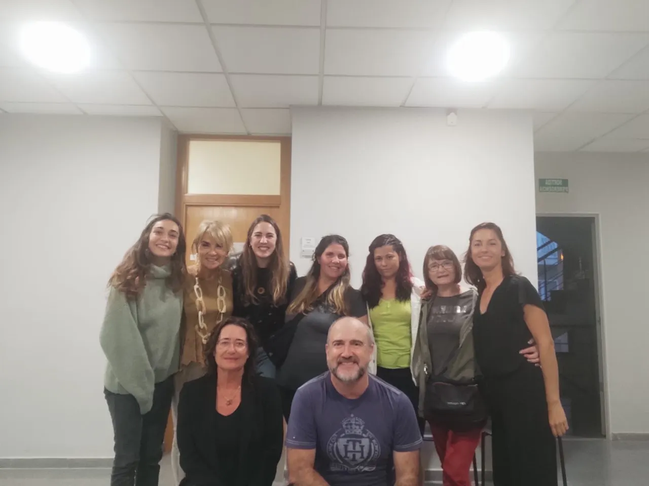 El programa ‘Cuidar a les persones que cuiden el barri’ es reprèn incorporant sessions de benestar emocional