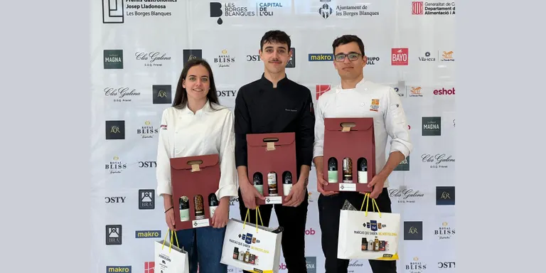 David Siurana i Víctor Royo, de l’Escola Superior d’Hostaleria de Cambrils, accedeixen a la final dels Premis Lladonosa