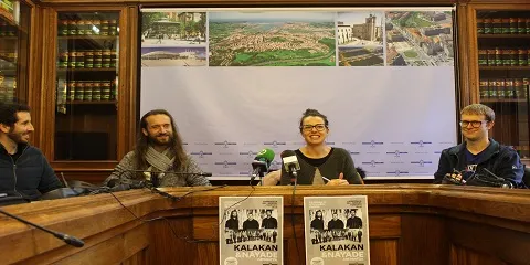 ACTUACIÓN CONJUNTA DE NÁYADE ABESBATZA Y KALAKAN EN IRUN