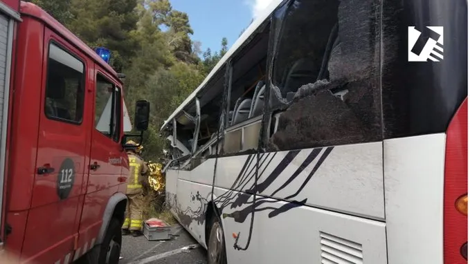 El conductor d’autobús perd la vida en un accident a la C-14 d’Alcover