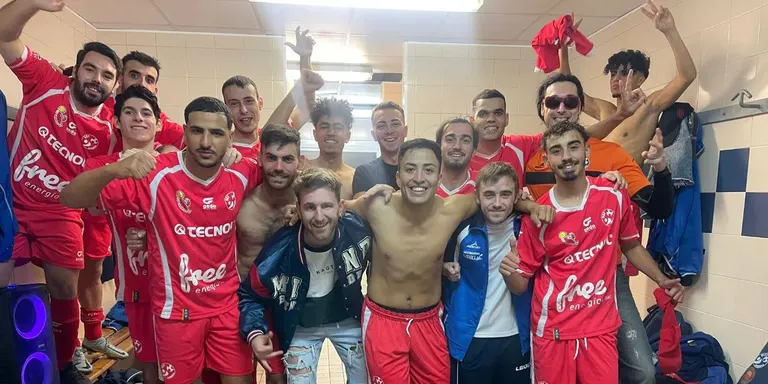 El Cambrils Unió B s’endú el derbi davant el FC Cambrils i continua líder