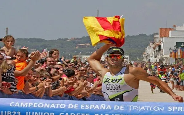 Gairebé 300 inscrits per al Campionat d’Espanya de triatló d’Altafulla a un mes de la seva celebració