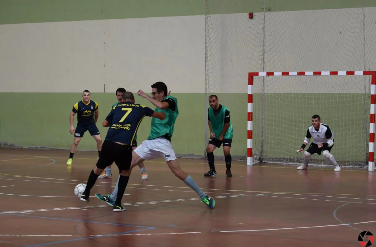 Cardona acull demà, dissabte, a la tarda la Supercopa Comarcal del Solsonès, que dona el tret de sortida a la Lliga de Futbol Sala