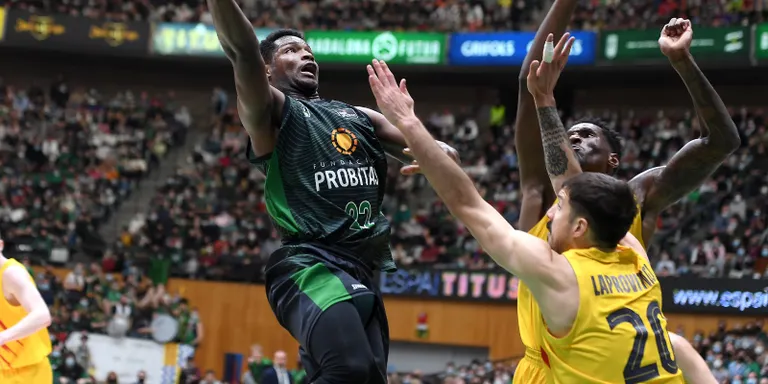 El Joventut es carrega al Barça