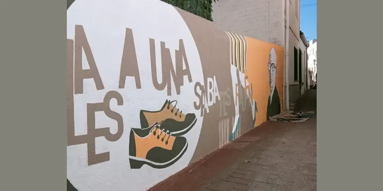 L'artista Ulldistret restaura els dos murals dedicats a Salvador Espriu