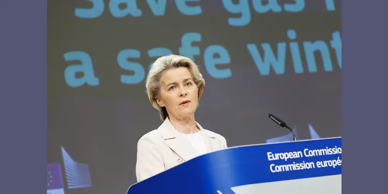 La Comissió Europea proposa aplicar un topall al preu del gas rus: "Hem de retallar els beneficis de Moscou"
