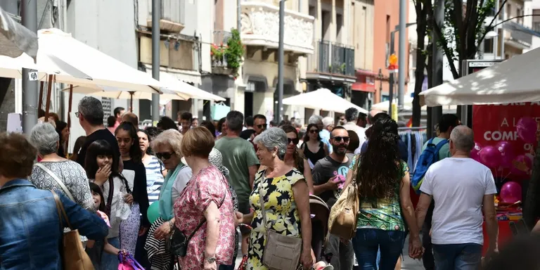La Botiga al carrer s'amplia als carrers Maximí Fornés, Pere Esmendia i Magí Ramentol