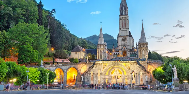 El Bisbat de Girona torna a fer la Peregrinació a l'Hospitalitat de la Mare de Déu de Lourdes