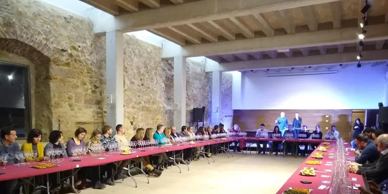 La ràdio i El Cafè del matí es bolquen amb el Sant Jordi confinat