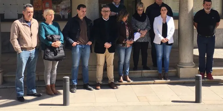 Minut de silenci per mostrar el rebuig a l'atemptat perpetrat a Londres