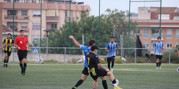 L’Altafulla perd davant el Base Pallaresos i diu adéu a la primera plaça (2-1)