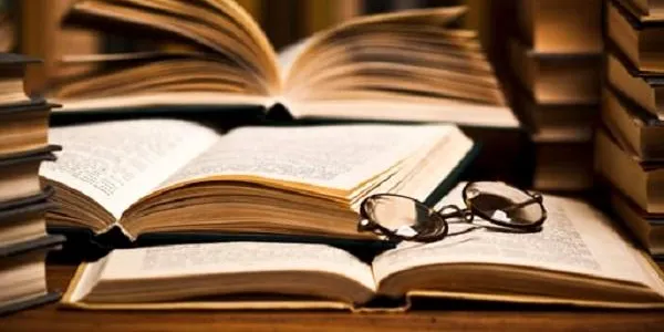 La veïna Cillas Solans ofereix una conferència sobre propietat intel·lectual a la Biblioteca Municipal d’Altafulla