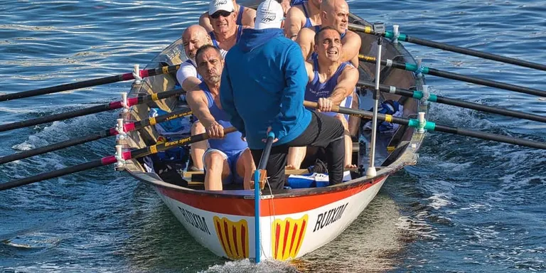 Grans resultats dels equips del Vent d’Estrop Cambrils al Descens pels canals d’Empuriabrava