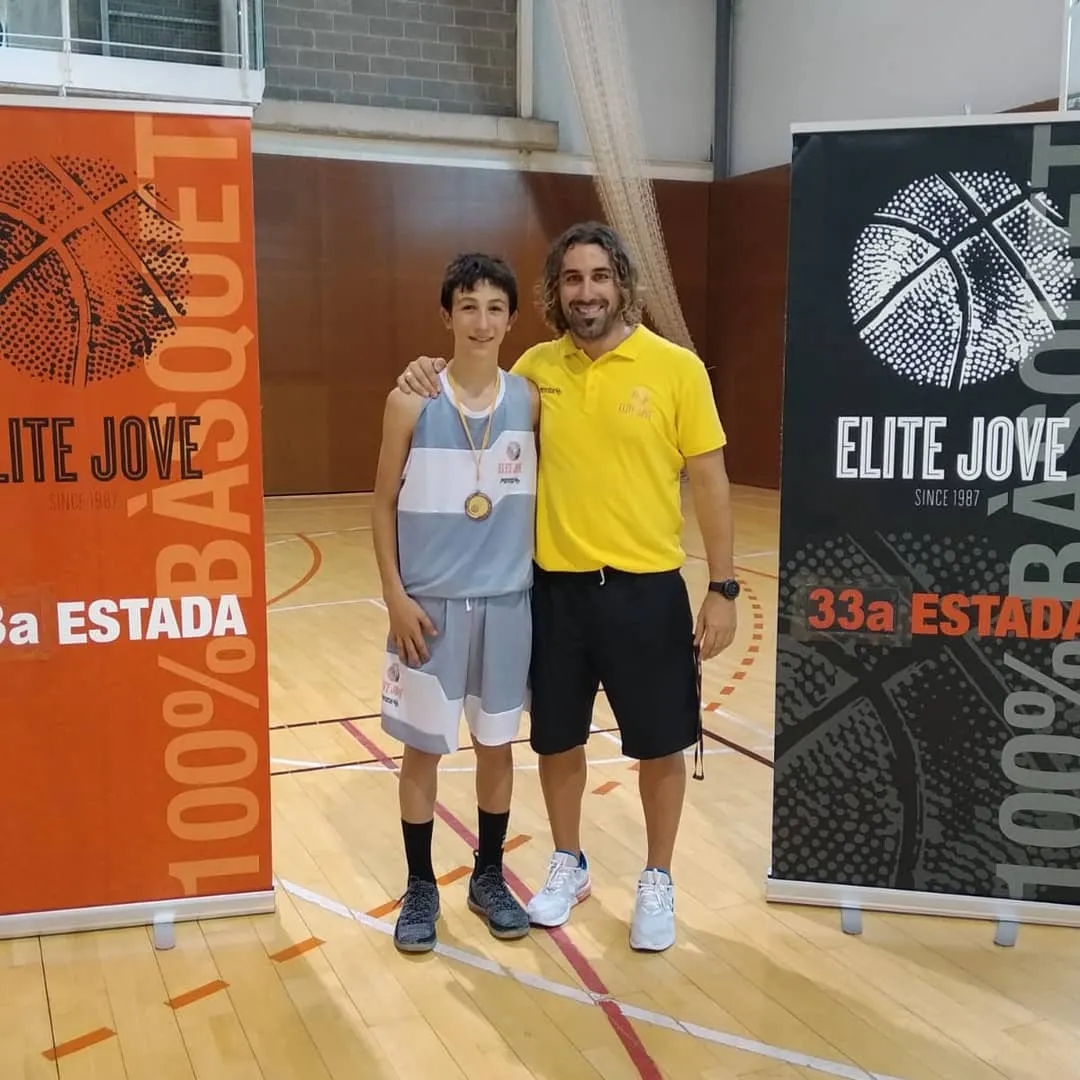 EliteJove s'adapta a les circumstàncies amb un campus en línia gratuït