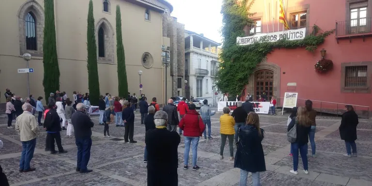 La Seu d'Urgell se suma al rebuig a la sentència d'inhabilitació del president Quim Torra